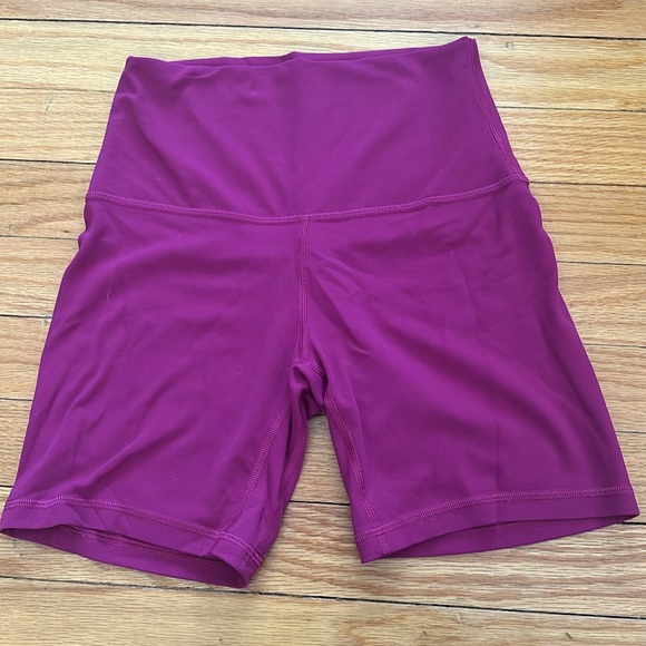 Lululemon Align Biker Shorts - Picture 2 of 3